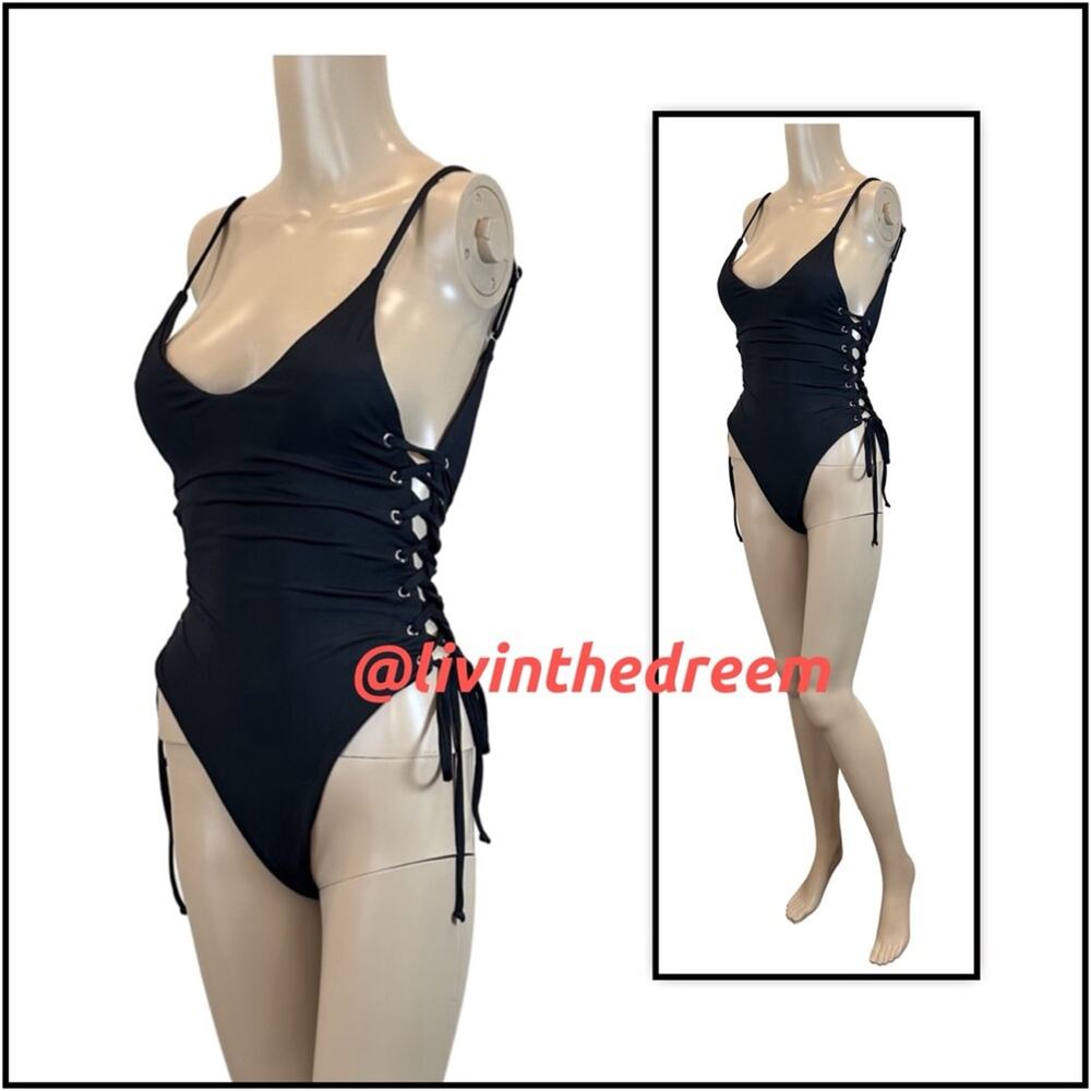 Copied - BERRY BEACHY ADELE ONE PIECE- BLACK L - Picture 5 of 14
